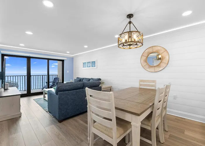 Extraordinary Oceanfront Escape - Unit 709 *